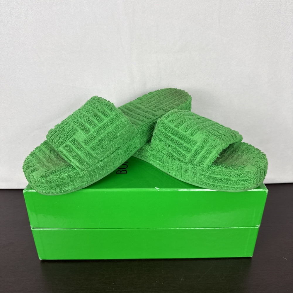 Bottega Veneta Green Terry Slides Size 44 US 10.5 Comfort Loungewear Italy